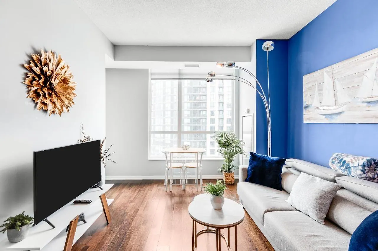 Aoc Suites - High-Rise Condo - City View Toronto Apartment