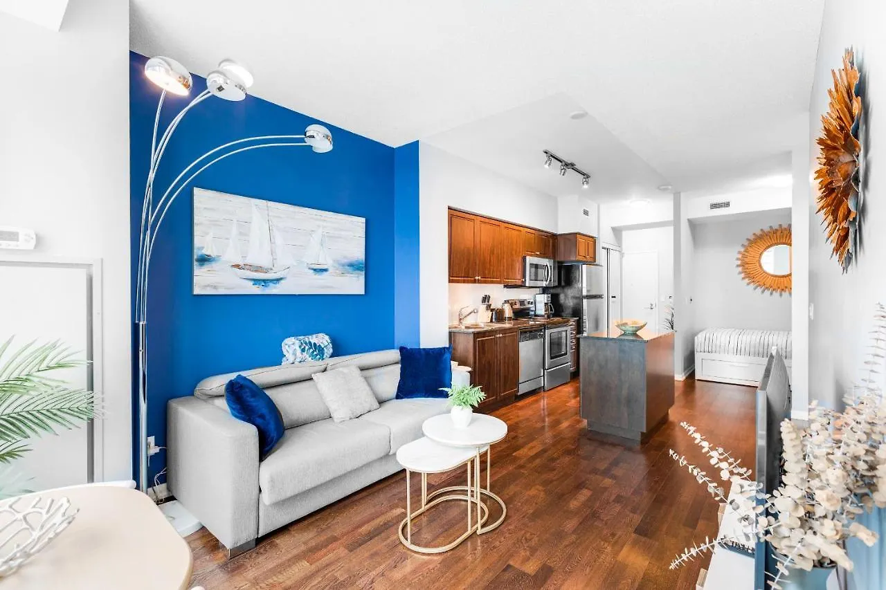 Aoc Suites - High-Rise Condo - City View Toronto Apartment
