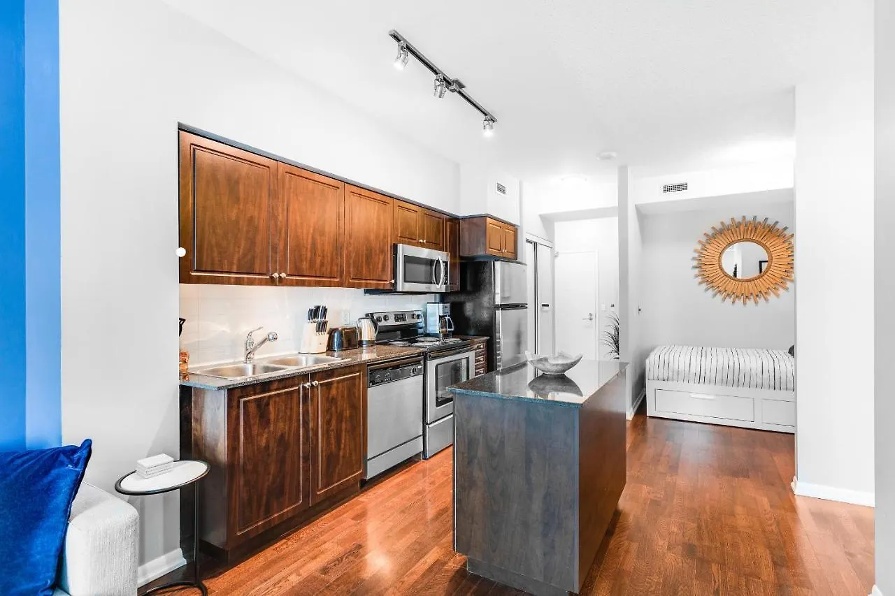 Aoc Suites - High-Rise Condo - City View Toronto
